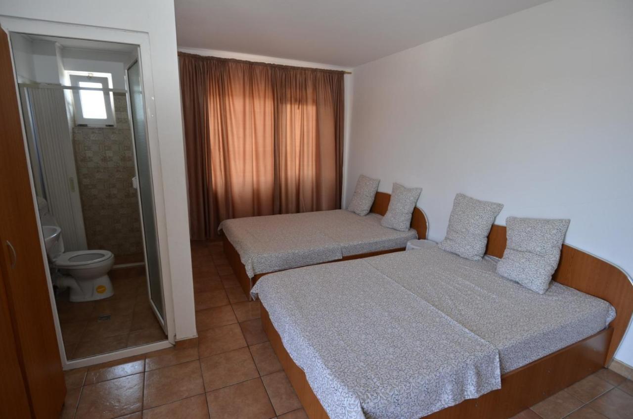 Vila G&S Costinesti Exteriör bild